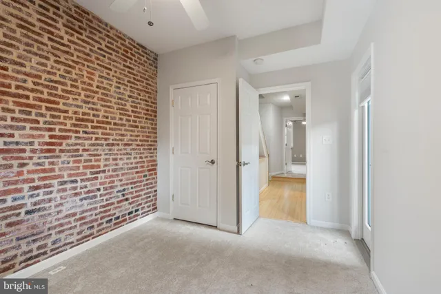 $2,950 | 106 West Lee Street, Baltimore, MD 21201