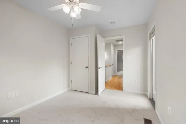 $2,950 | 106 West Lee Street, Baltimore, MD 21201