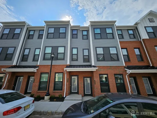 $3,900 | 605 Parker Boulevard, West Windsor, NJ 08550