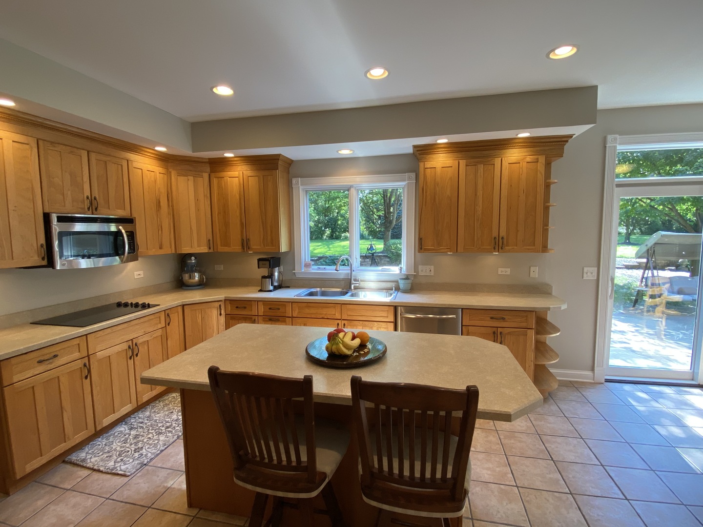 3036 Red Barn Road Crystal Lake, IL 60012 - Photo 14 of 41 Gallery Image 14