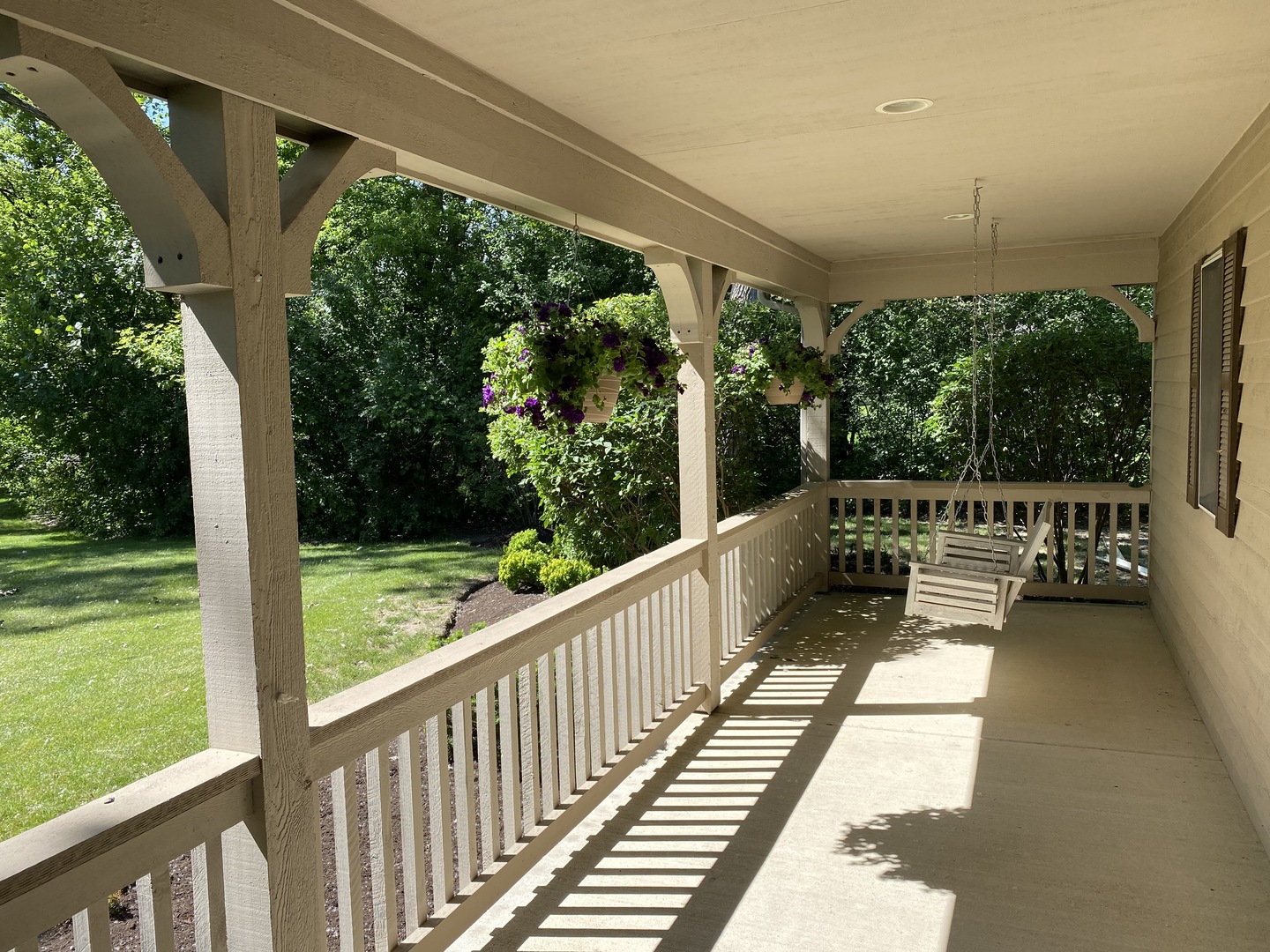 3036 Red Barn Road Crystal Lake, IL 60012 - Photo 4 of 41 Gallery Image 4