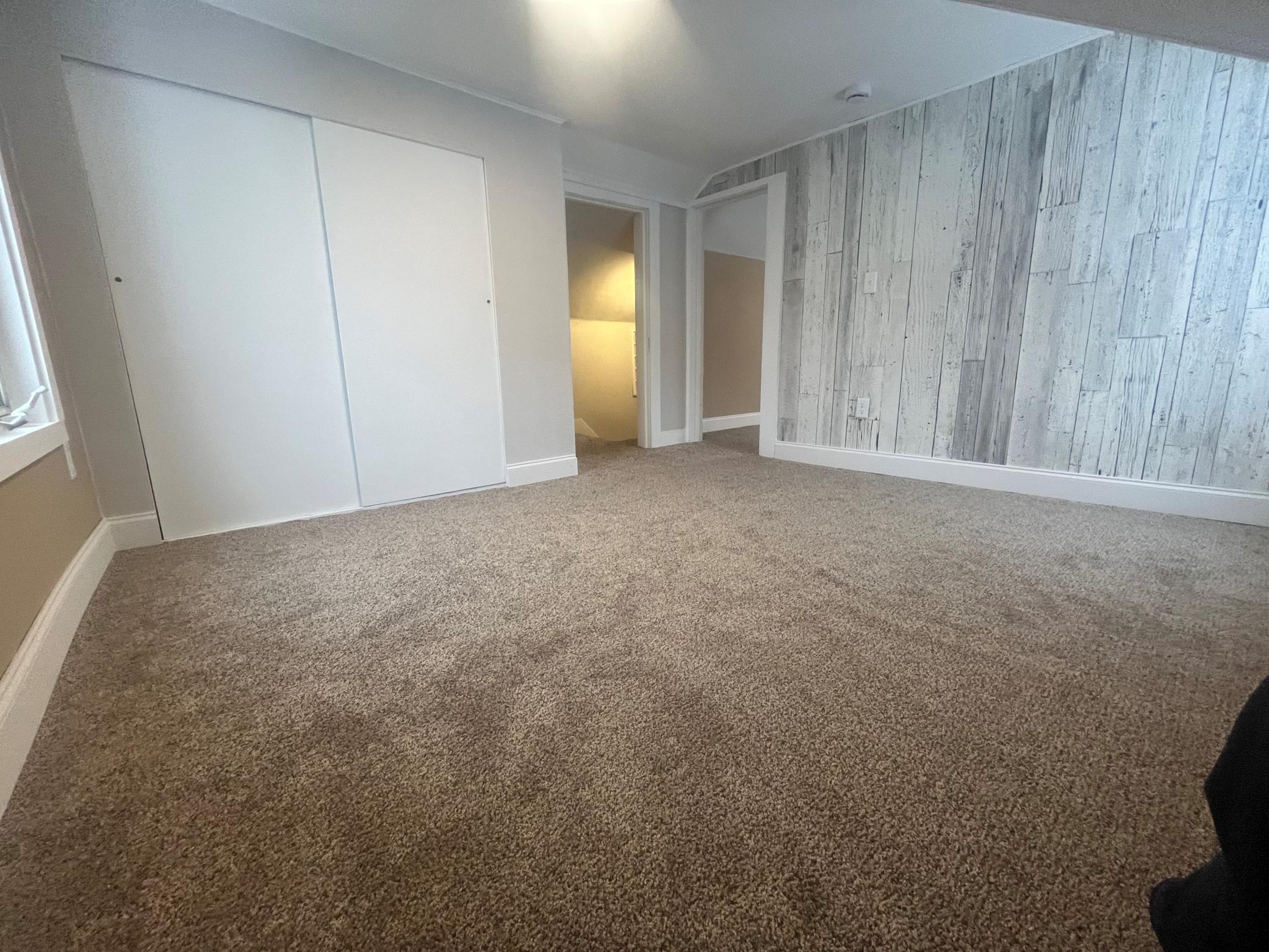 215 North Maple Street Chaska, MN 55318 - Photo 8 of 10