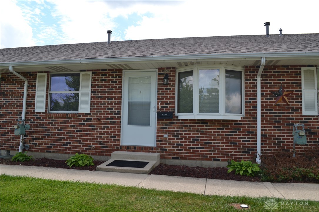 4430 Ridgewood Road East Springfield, OH 45503 - Photo 1 of 31