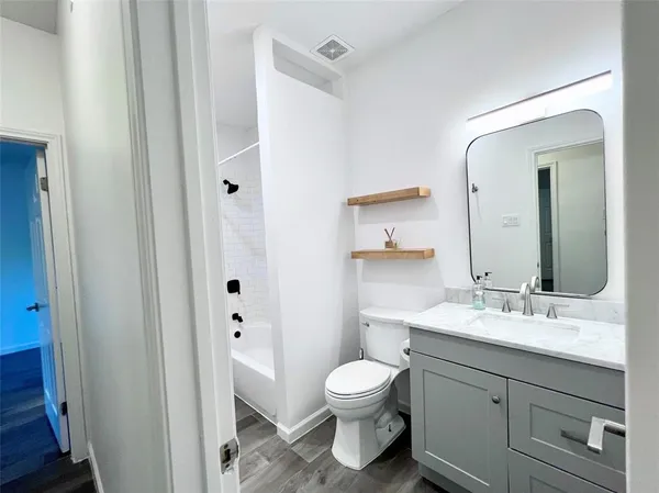 $1,499 | 9600 Royal Lane, Unit 202, Dallas, TX 75243