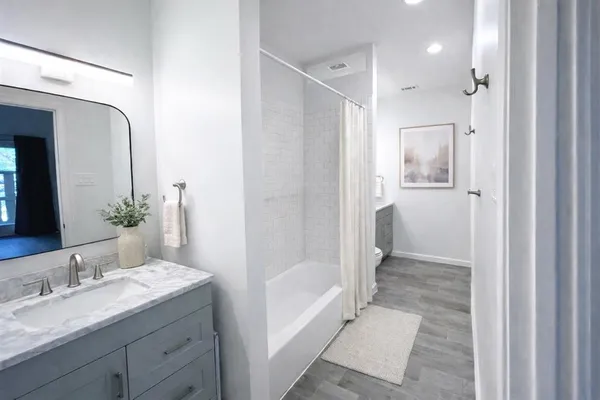 $1,499 | 9600 Royal Lane, Unit 202, Dallas, TX 75243