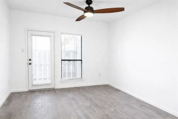 $1,499 | 9600 Royal Lane, Unit 202, Dallas, TX 75243