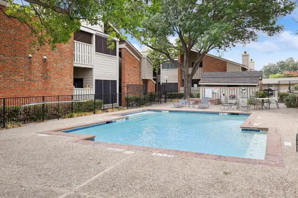 $1,499 | 9600 Royal Lane, Unit 202, Dallas, TX 75243