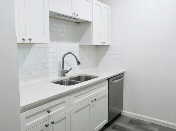 $1,499 | 9600 Royal Lane, Unit 202, Dallas, TX 75243
