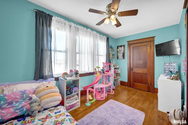$139,900 | 1662 East Main Street, Galesburg, IL 61401