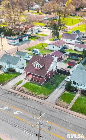 $139,900 | 1662 East Main Street, Galesburg, IL 61401