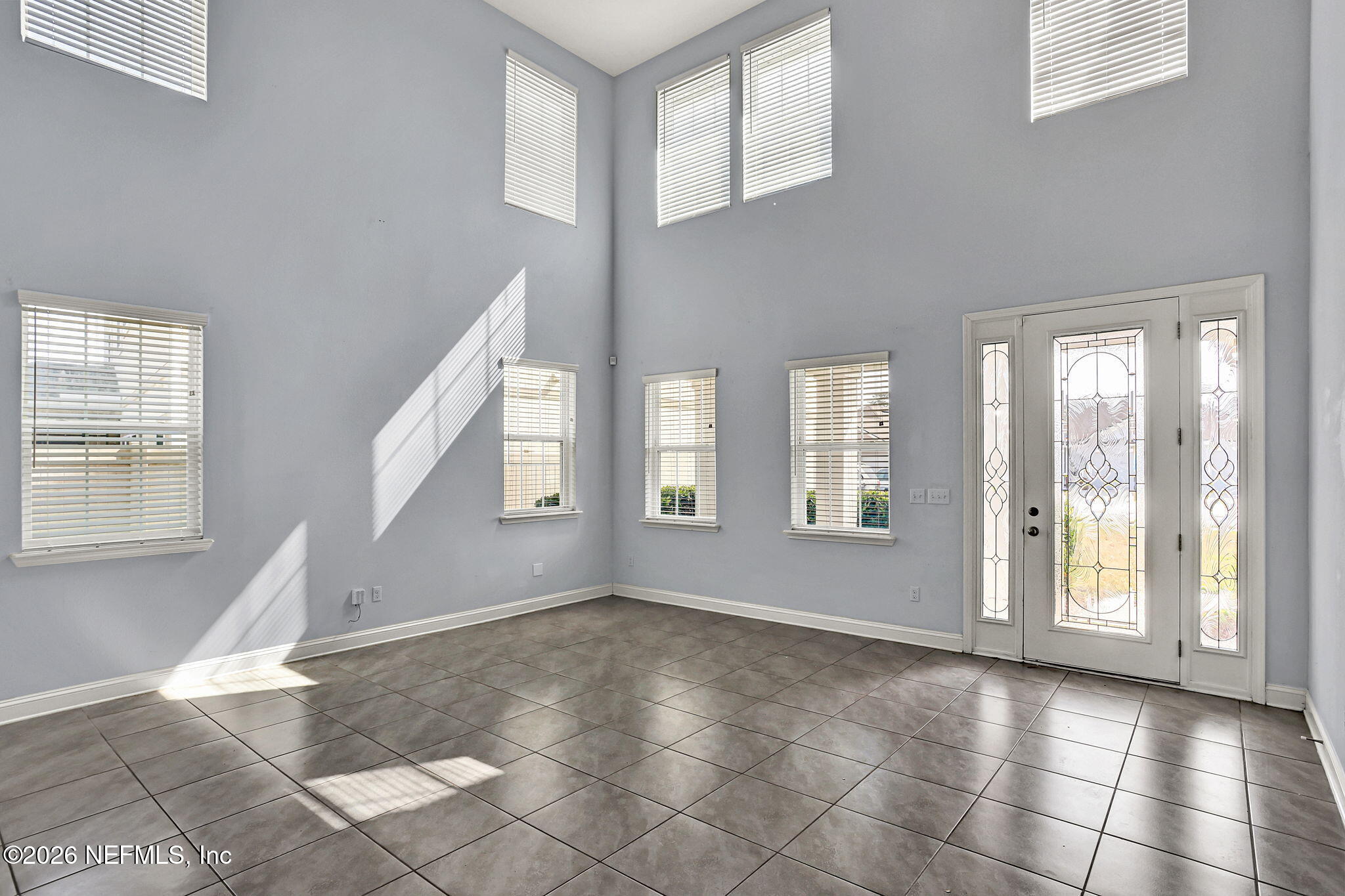 12436 Jovana Road Jacksonville, FL 32226 - Photo 4 of 36 23-web-or-mls-0H3A8370