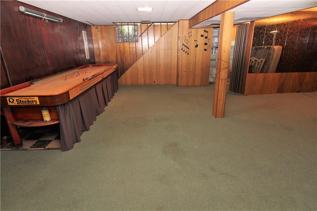 106 Flicker Drive McKees Rocks, PA 15136 - Photo 15 of 17 Spacious game room - great for entertaining