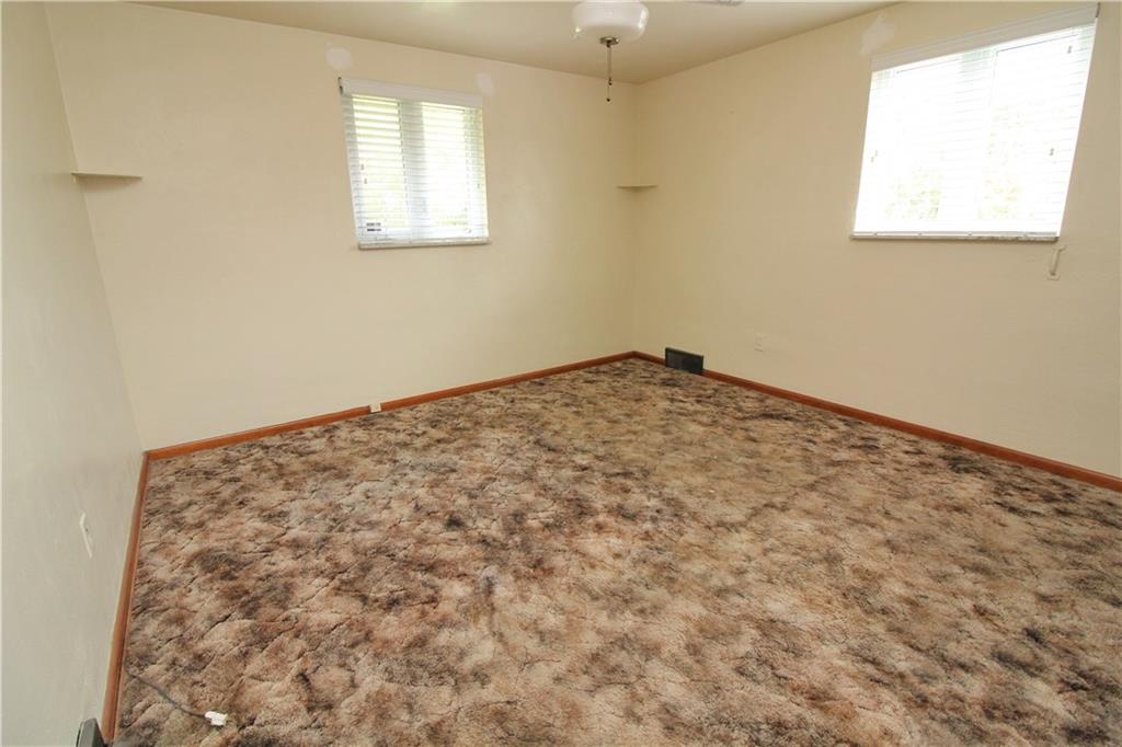 106 Flicker Drive McKees Rocks, PA 15136 - Photo 10 of 17 Master Bedroom