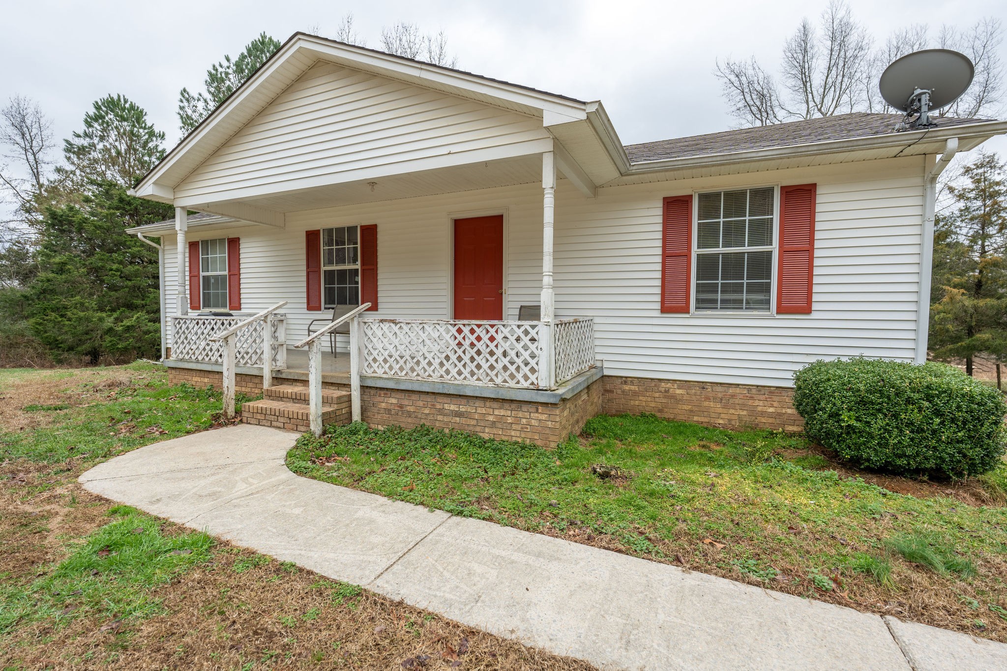 1121 Cook Road Iron City, TN 38463 - Photo 2 of 31 Gallery Image 2