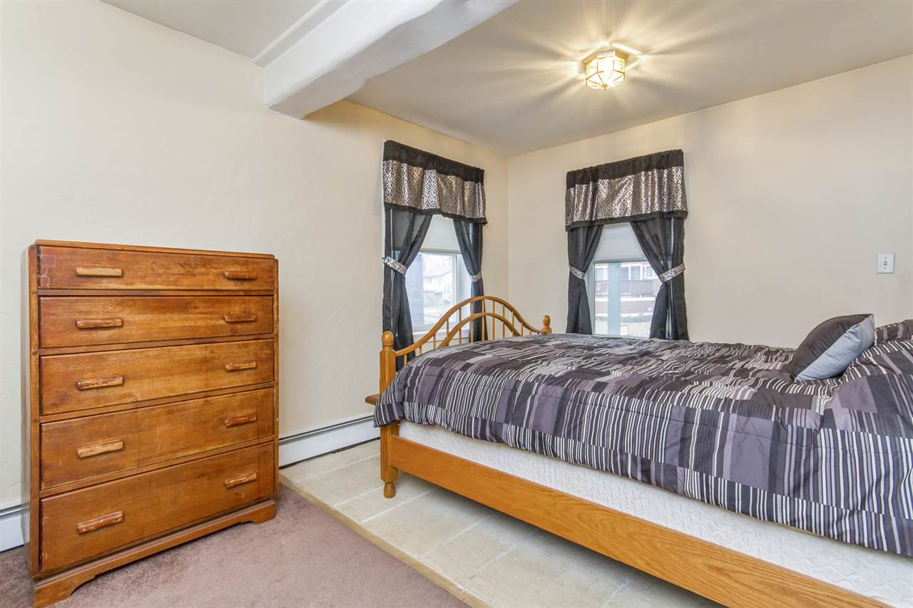 606 Collettes Grove Road Derry, NH 03038 - Photo 16 of 27