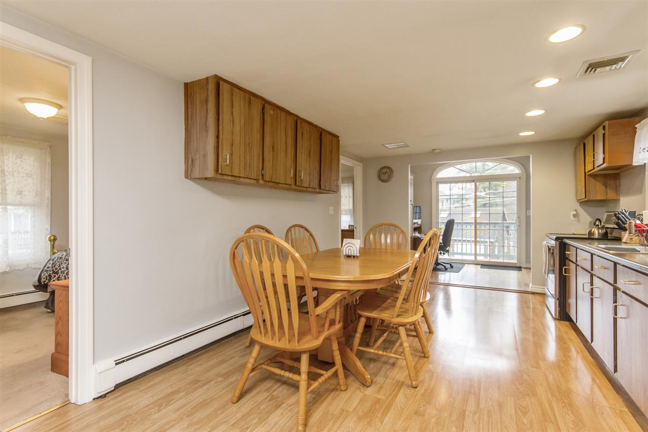 606 Collettes Grove Road Derry, NH 03038 - Photo 8 of 27