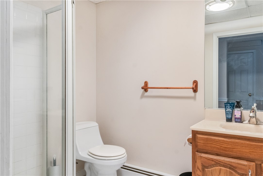 105 Rome Avenue Warwick, RI 02886 - Photo 22 of 27 Gallery Image 22