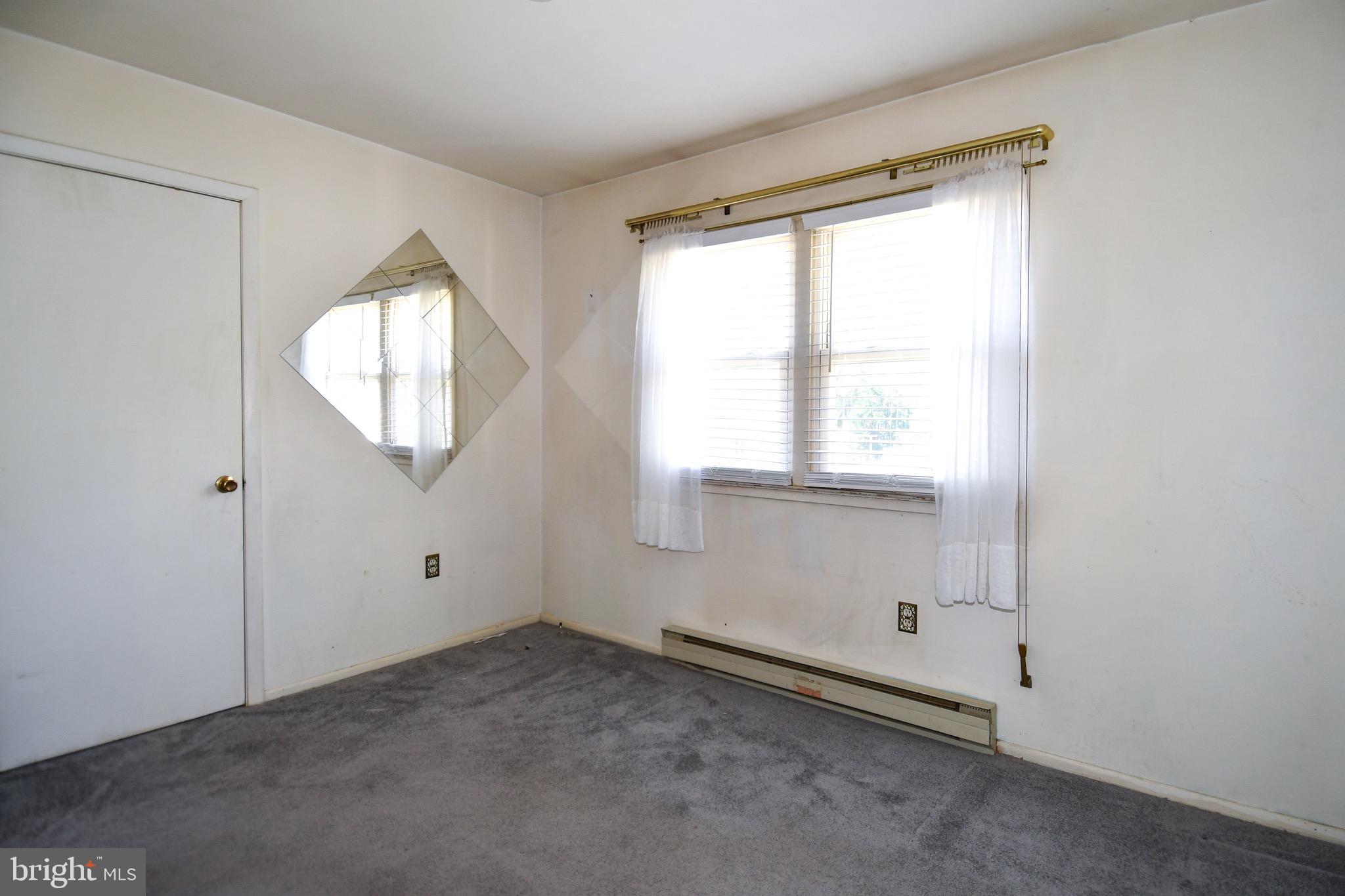 13249 Kurtz Road Woodbridge, VA 22193 - Photo 16 of 35 Bedroom