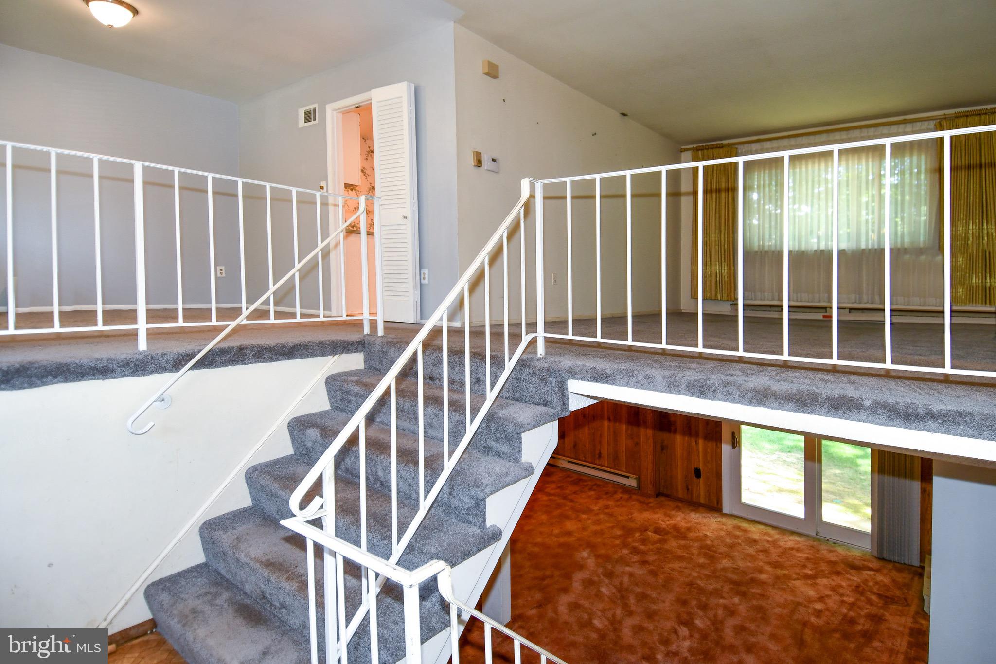 13249 Kurtz Road Woodbridge, VA 22193 - Photo 35 of 35 Entrance