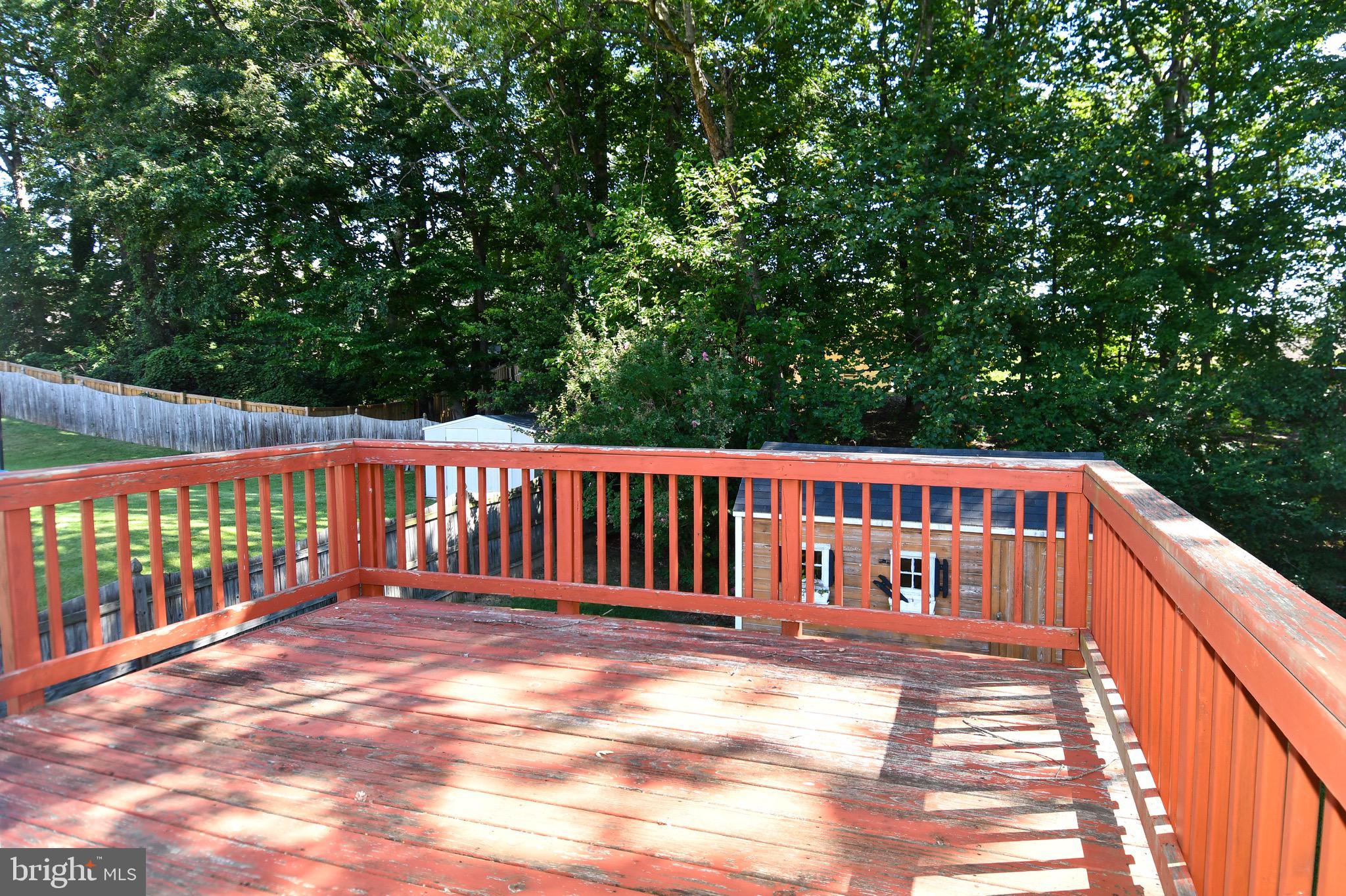 13249 Kurtz Road Woodbridge, VA 22193 - Photo 10 of 35 Deck