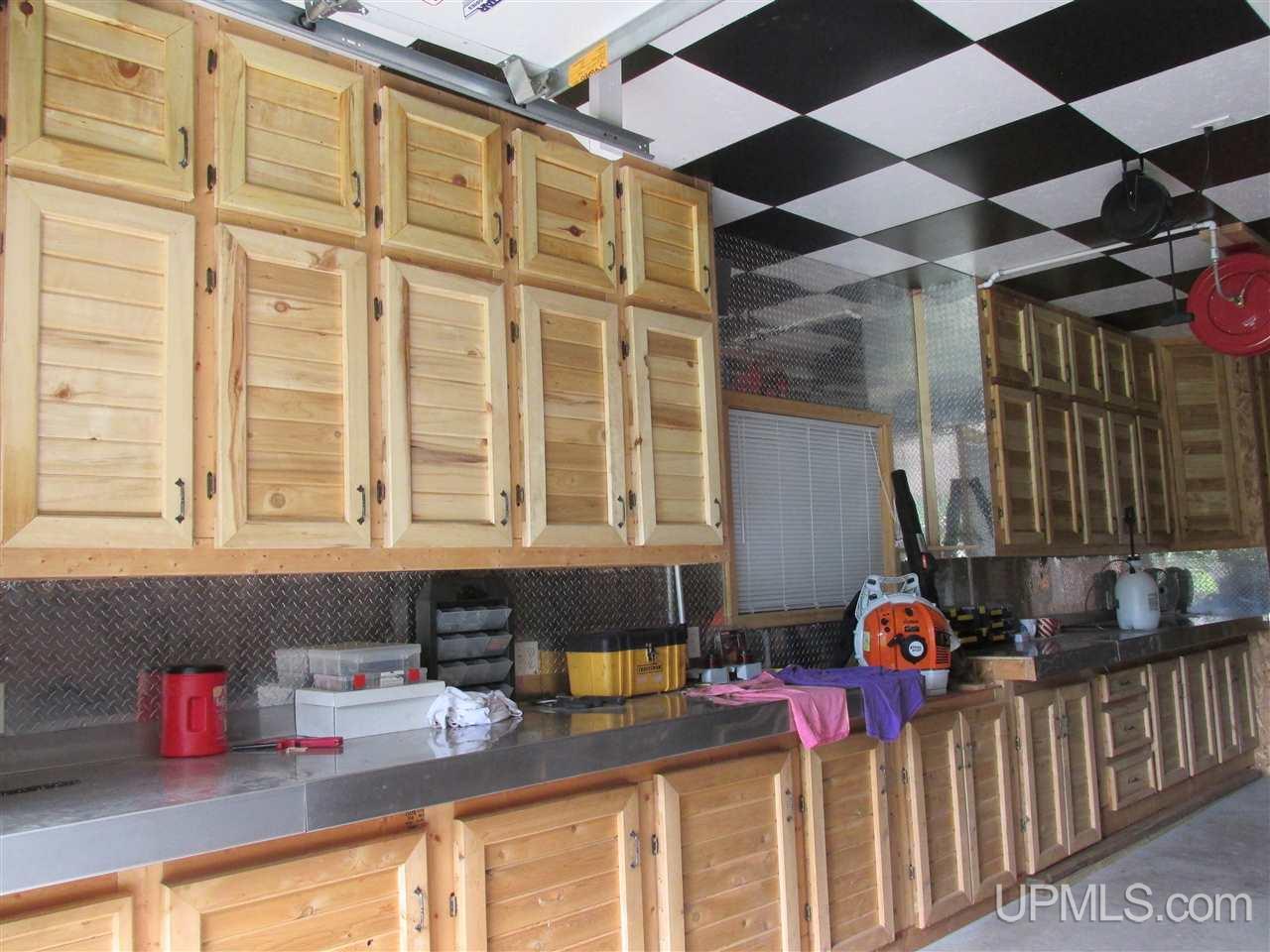 6988 L 5 Escanaba, MI 49829 - Photo 26 of 39