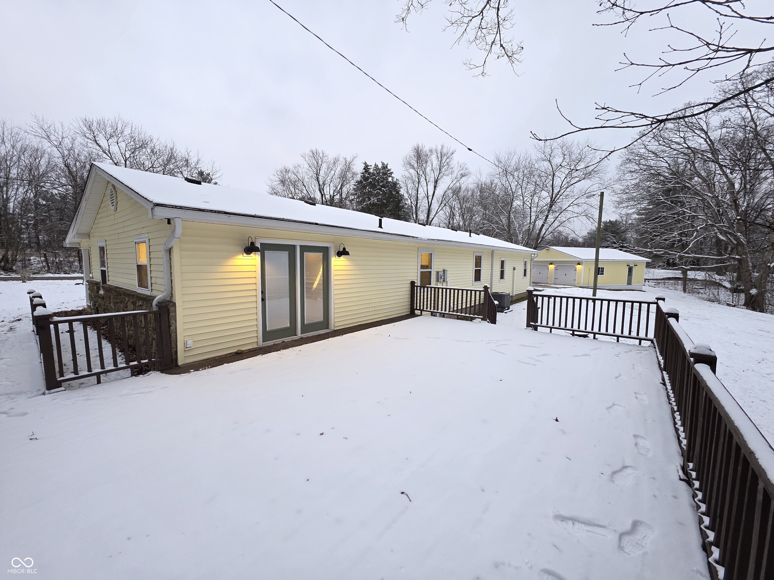 9378 Green Road Trafalgar, IN 46181 - Photo 27 of 30