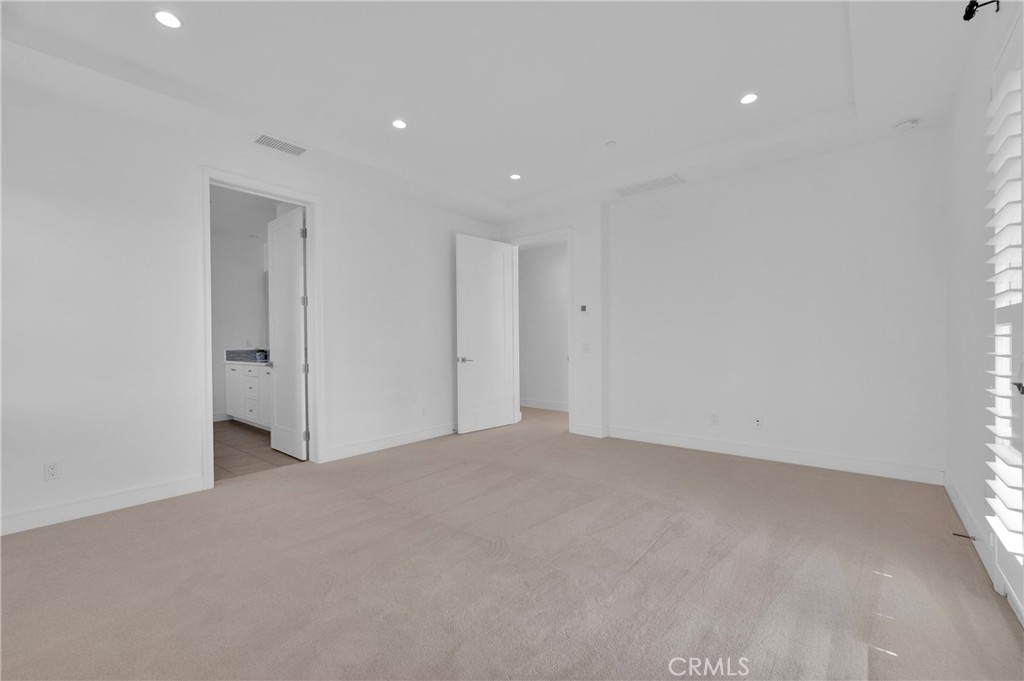 115 Della Irvine, CA 92602 - Photo 26 of 43