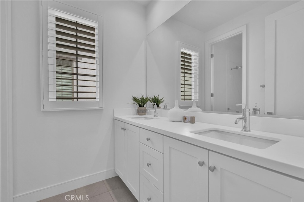 115 Della Irvine, CA 92602 - Photo 38 of 43