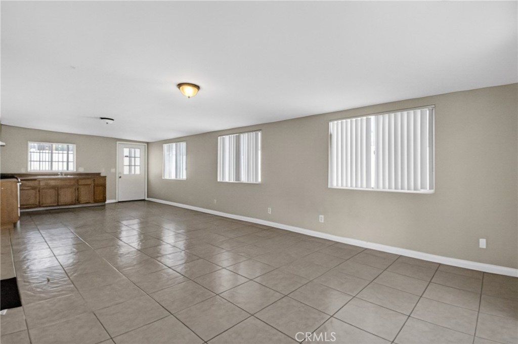 12771 Ponderosa Ranch Road Victorville, CA 92392 - Photo 39 of 43