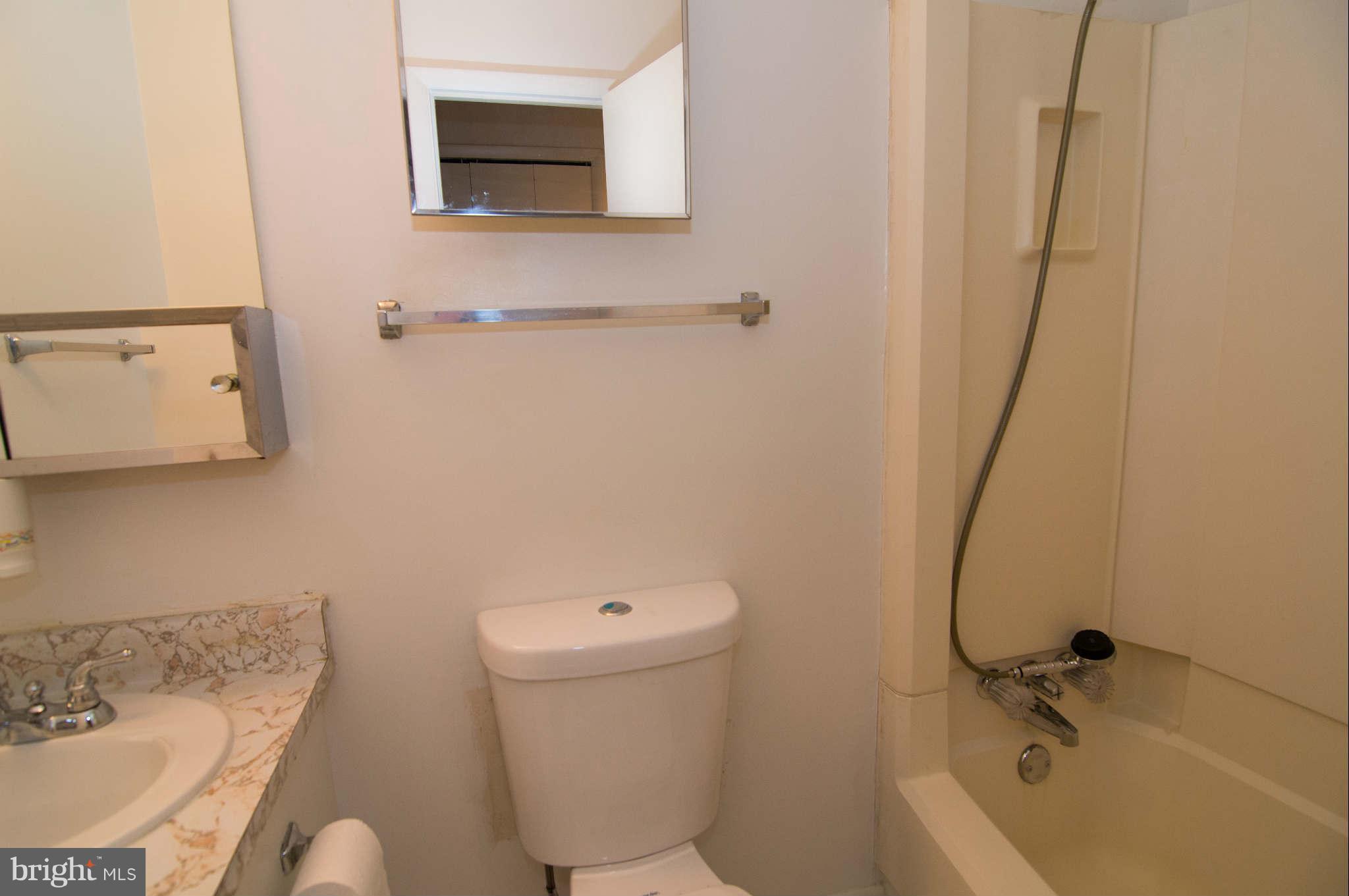 3122 Cherry Road Northeast, Unit 37 Washington, DC 20018 - Photo 25 of 30 Bath