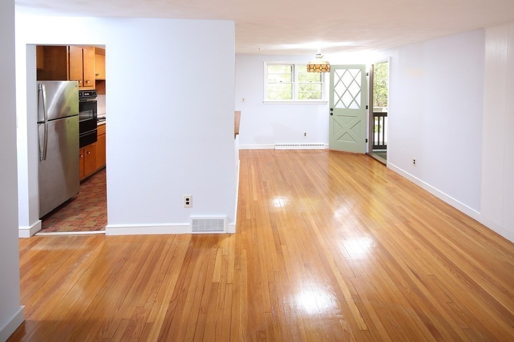 21 Virginia Circle Randolph, MA 02368 - Photo 15 of 40