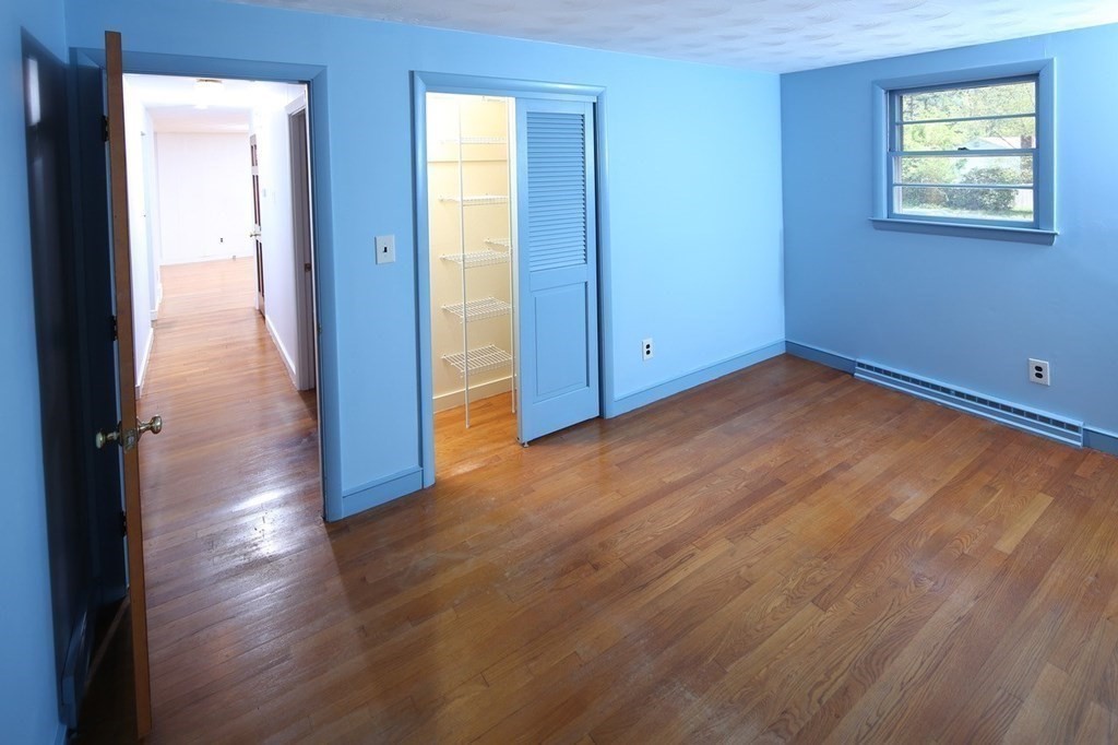 21 Virginia Circle Randolph, MA 02368 - Photo 22 of 40