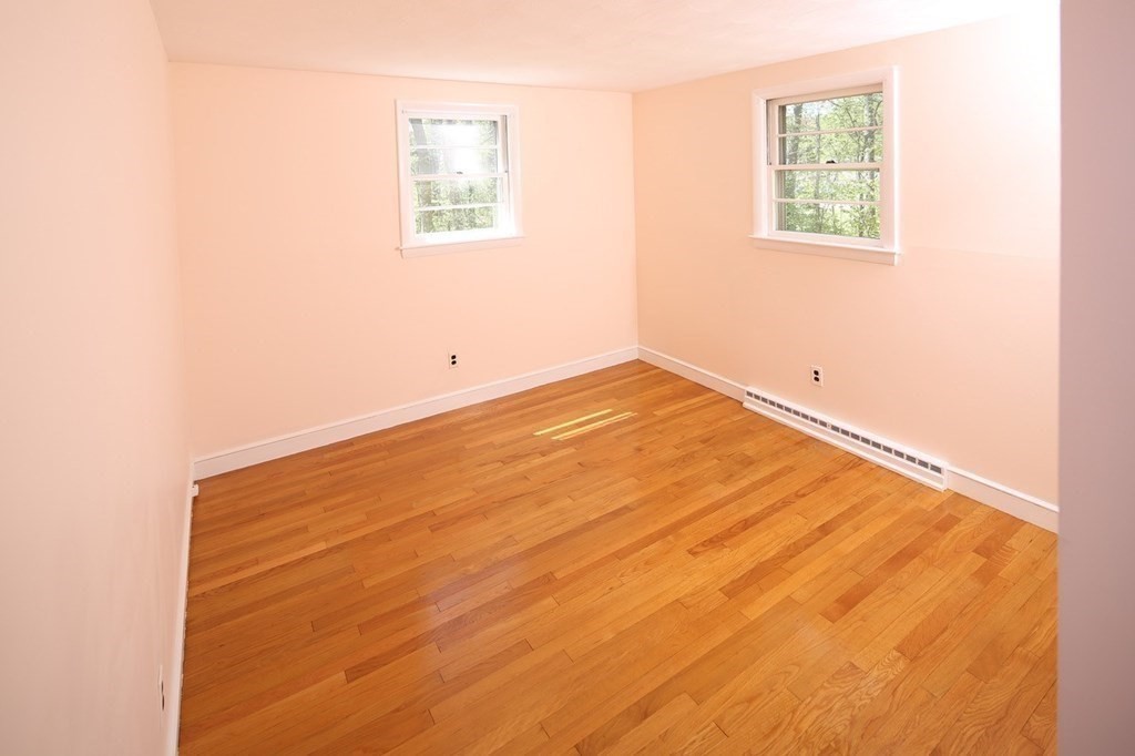 21 Virginia Circle Randolph, MA 02368 - Photo 25 of 40