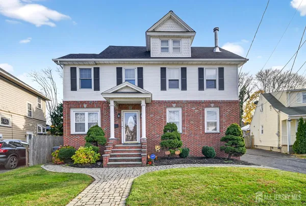 $615,000 | 529 Dunellen Avenue, Dunellen, NJ 08812