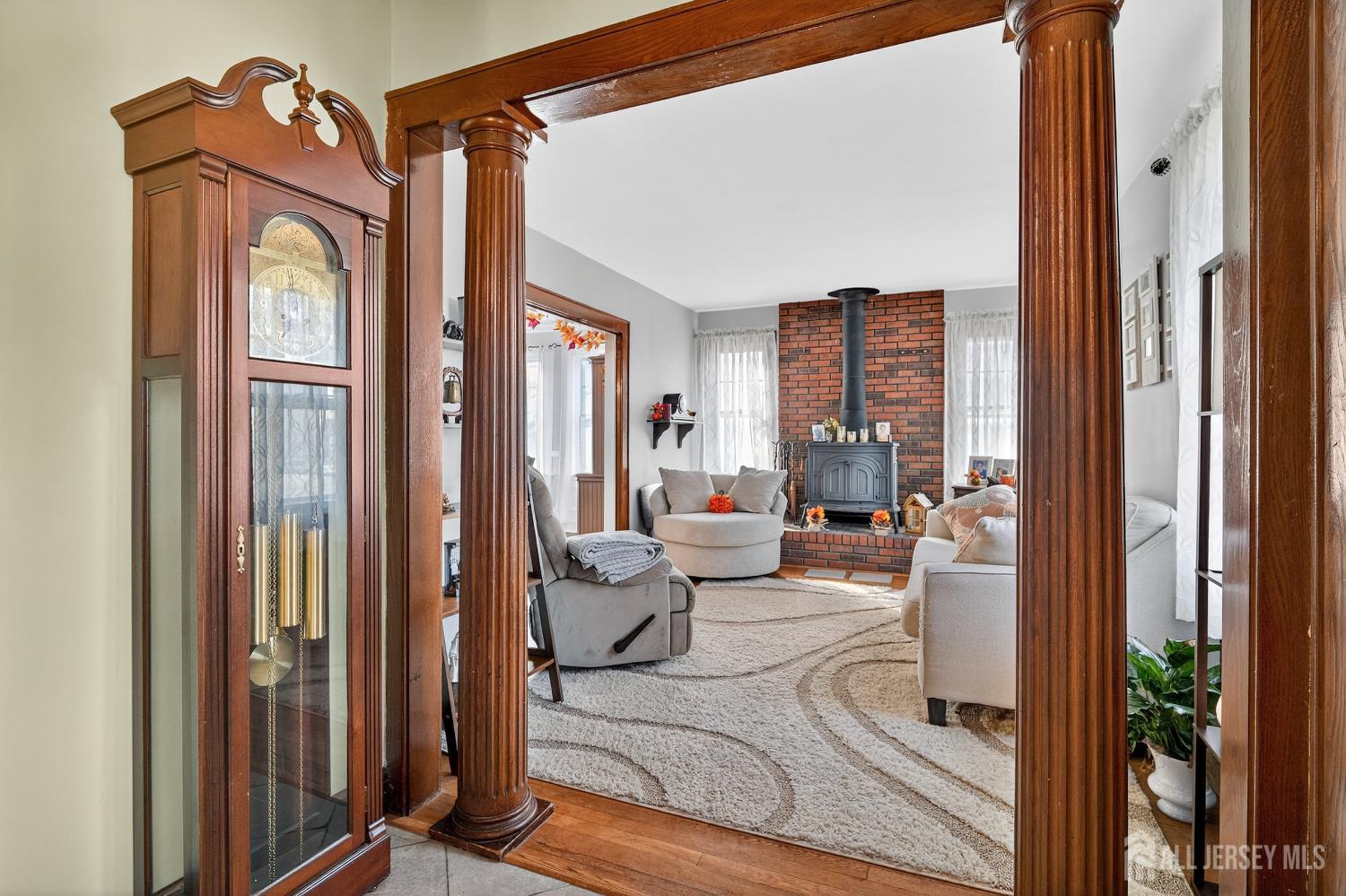 529 Dunellen Avenue Dunellen, NJ 08812 - Photo 6 of 33