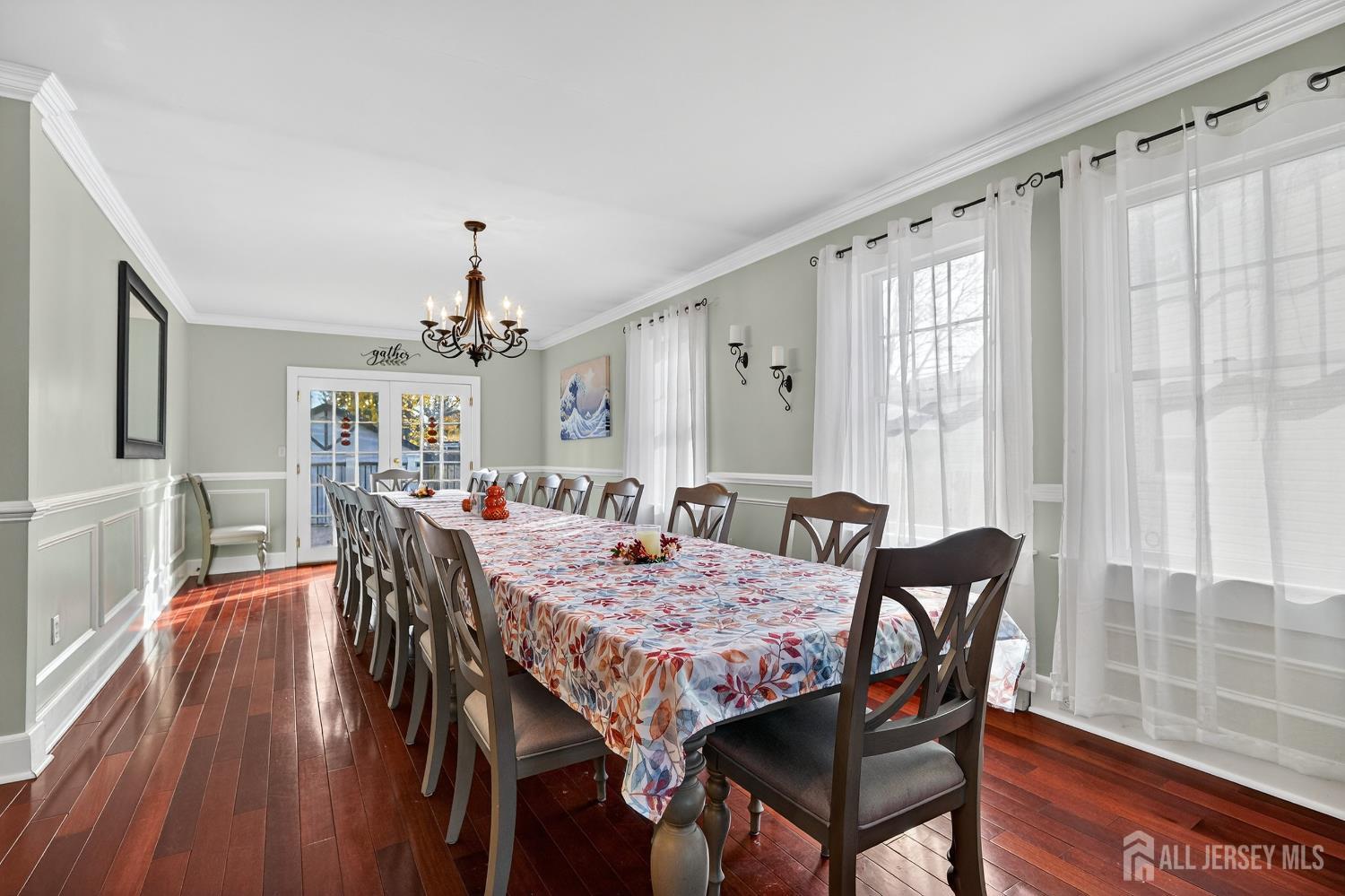 529 Dunellen Avenue Dunellen, NJ 08812 - Photo 9 of 33