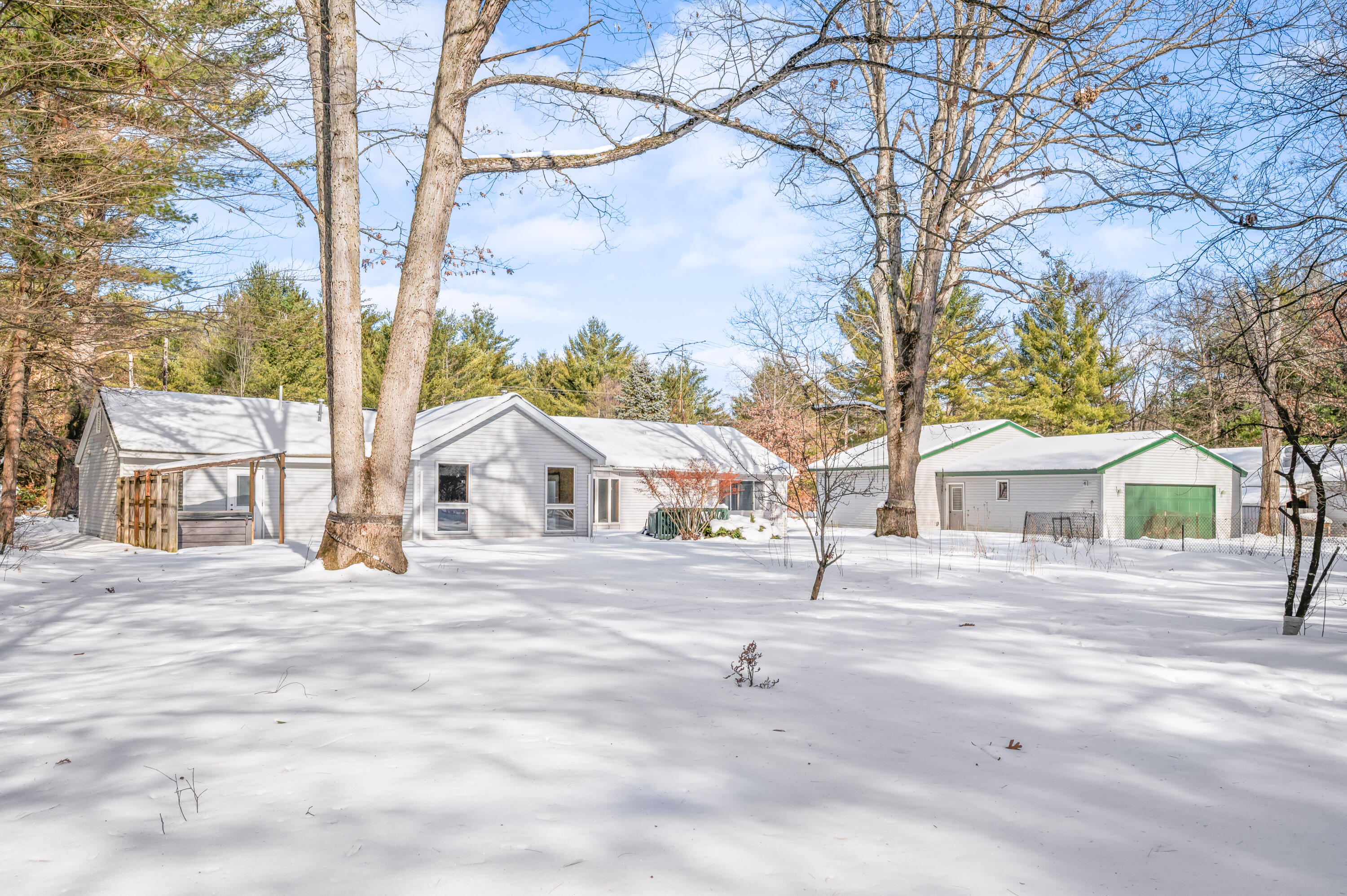 19077 12 12 Mile Road Big Rapids, MI 49307 - Photo 35 of 40 19077-12MileRd-BR-38