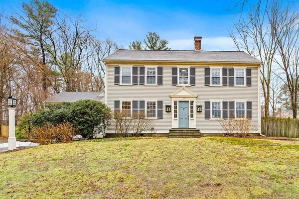 $1,095,000 | 106 Lewis Avenue, Walpole, MA 02081