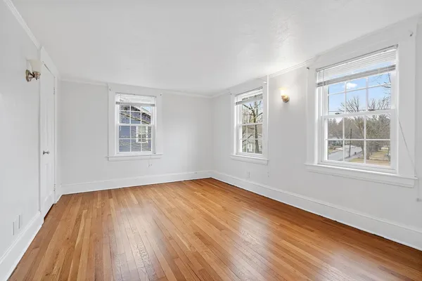 $1,095,000 | 106 Lewis Avenue, Walpole, MA 02081