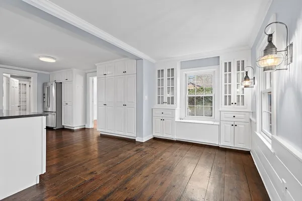 $1,095,000 | 106 Lewis Avenue, Walpole, MA 02081