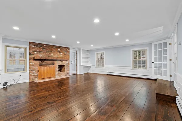 $1,095,000 | 106 Lewis Avenue, Walpole, MA 02081