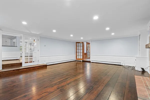 $1,095,000 | 106 Lewis Avenue, Walpole, MA 02081