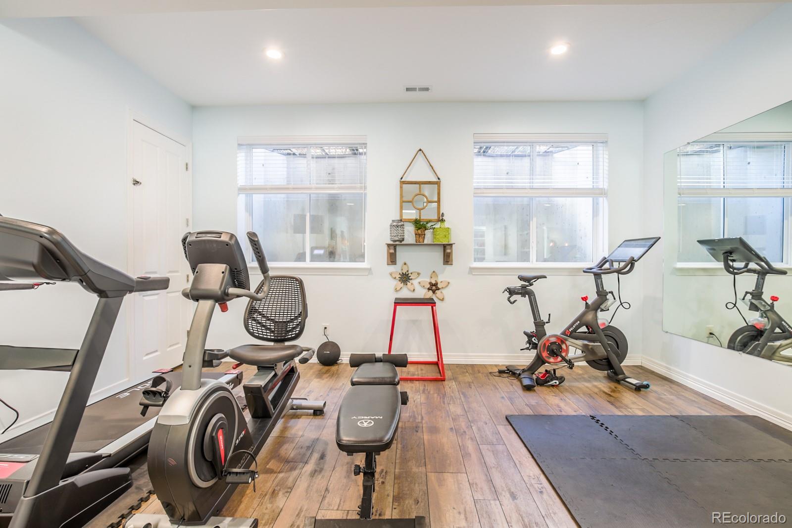 2322 Spruce Way Denver, CO 80238 - Photo 35 of 40 a view of a room with gym equipment