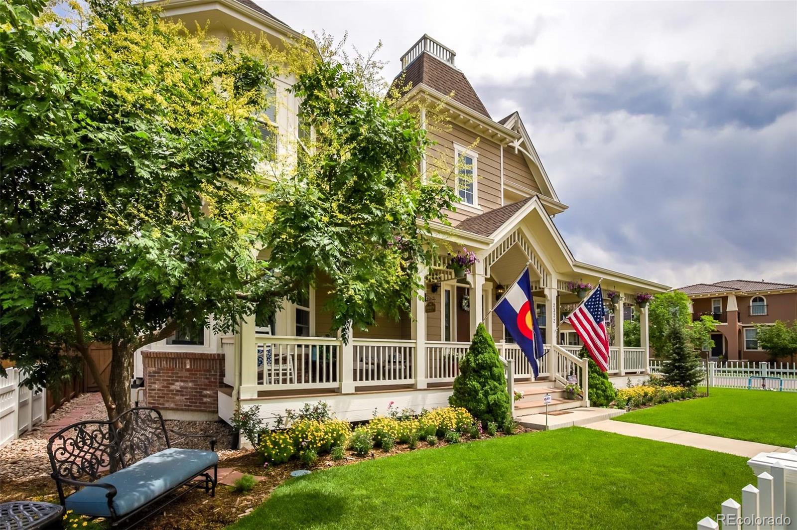 2322 Spruce Way Denver, CO 80238 - Photo 5 of 40 a view of a house with a park