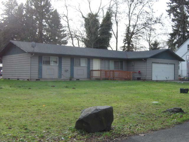 3006 Falk Road Vancouver, WA 98661 - Photo 1 of 1 a backyard of a house with lots of green space
