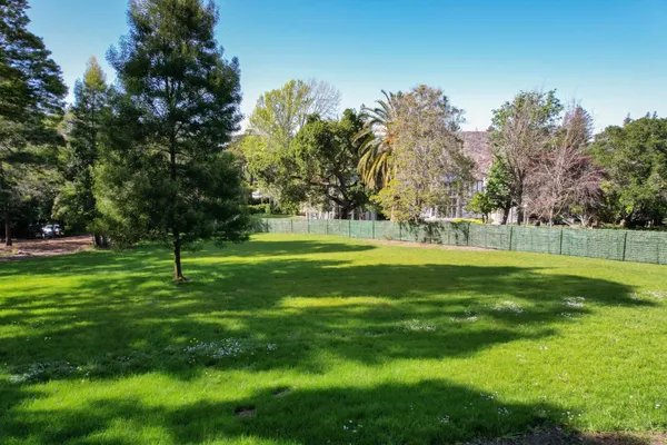 a view of a park