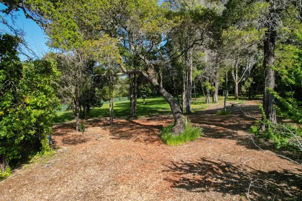 $8,990,000 | 90 Fagan Drive, Hillsborough, CA 94010