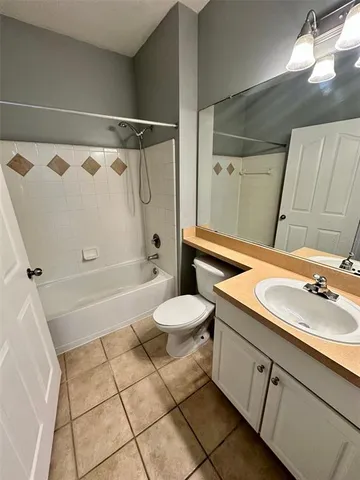 $1,260 | 12825 Madison Pointe Circle, Unit 206, Orlando, FL 32821