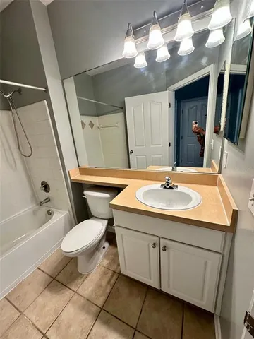 $1,260 | 12825 Madison Pointe Circle, Unit 206, Orlando, FL 32821