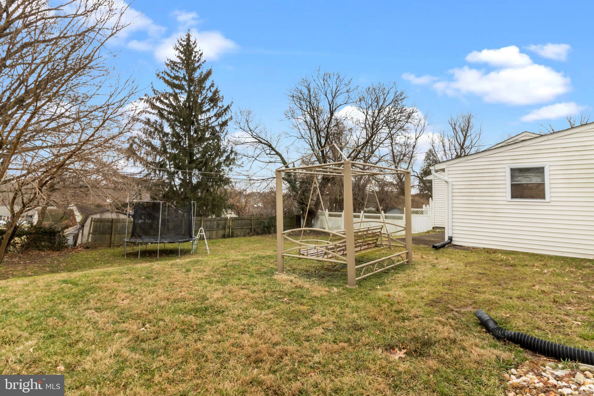 220 Devon Road Fairless Hills, PA 19030 - Photo 8 of 23 Gallery Image 8